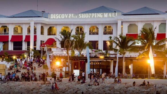 SHOPPING MALL IN KUTA – DISCOVERY SHOPPING MALL